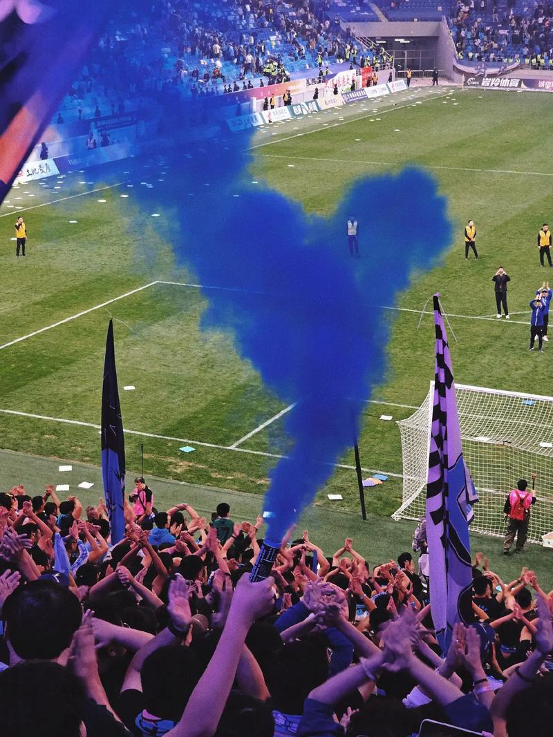 河南队保级之路更进一步，阿奇姆彭和卢永涛状态火热，击溃武汉三镇